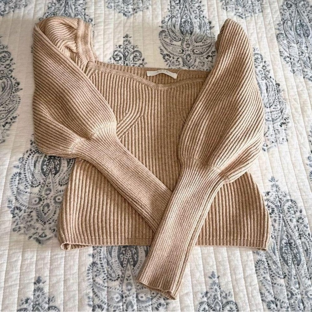 ASTR The Label Ribbed Sweater Womens S Tan Excellent Puff Sleeve Sweetheart Neck
